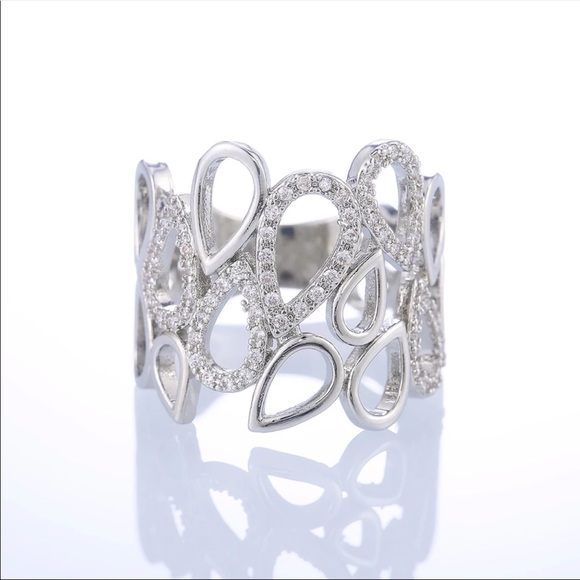 New Women’s 925 Stamped Water Drop Diamond Ring - Picture 6 of 6